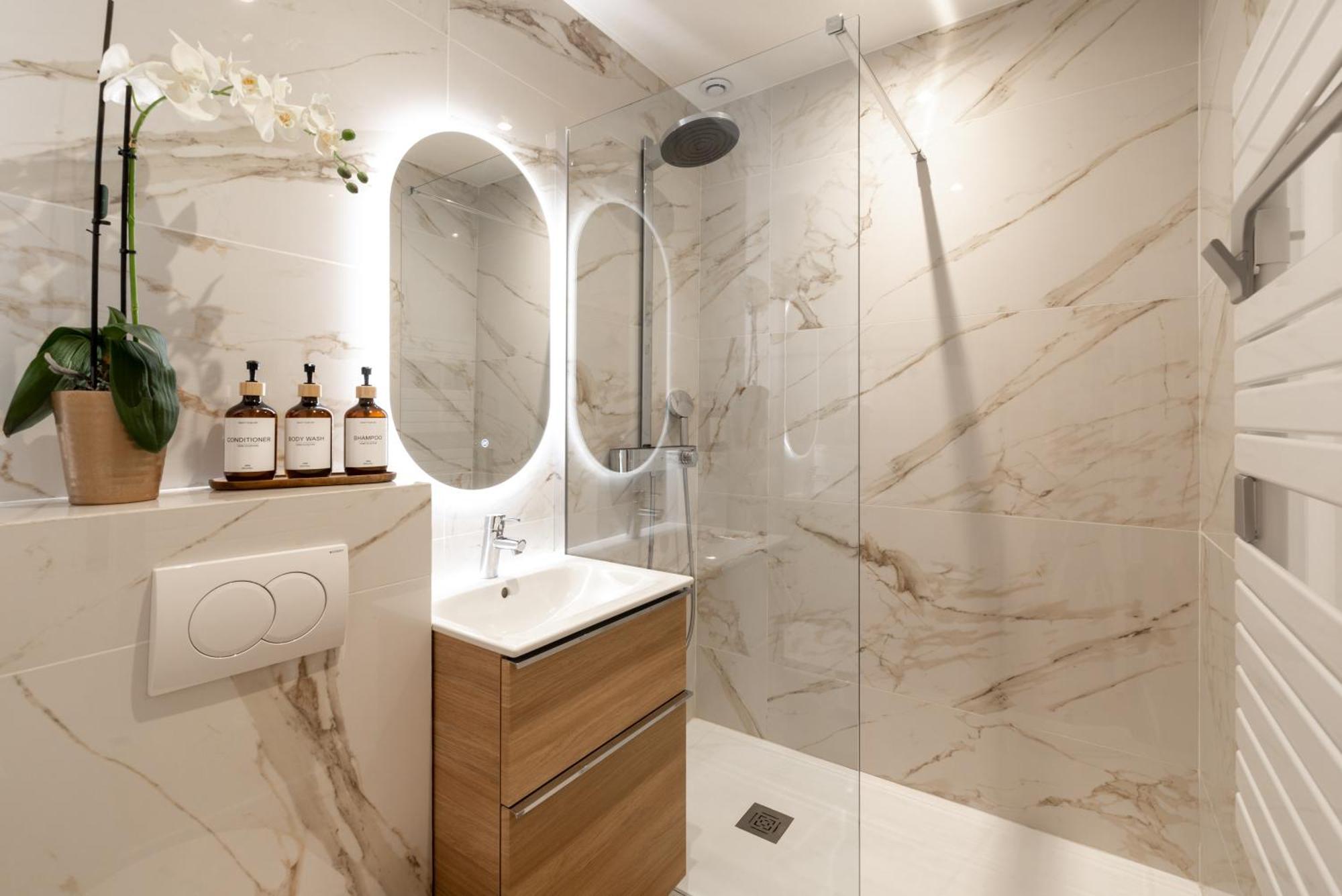 Monaco Border Luxury Suite - Sea View - Pool ボーソレイユ エクステリア 写真